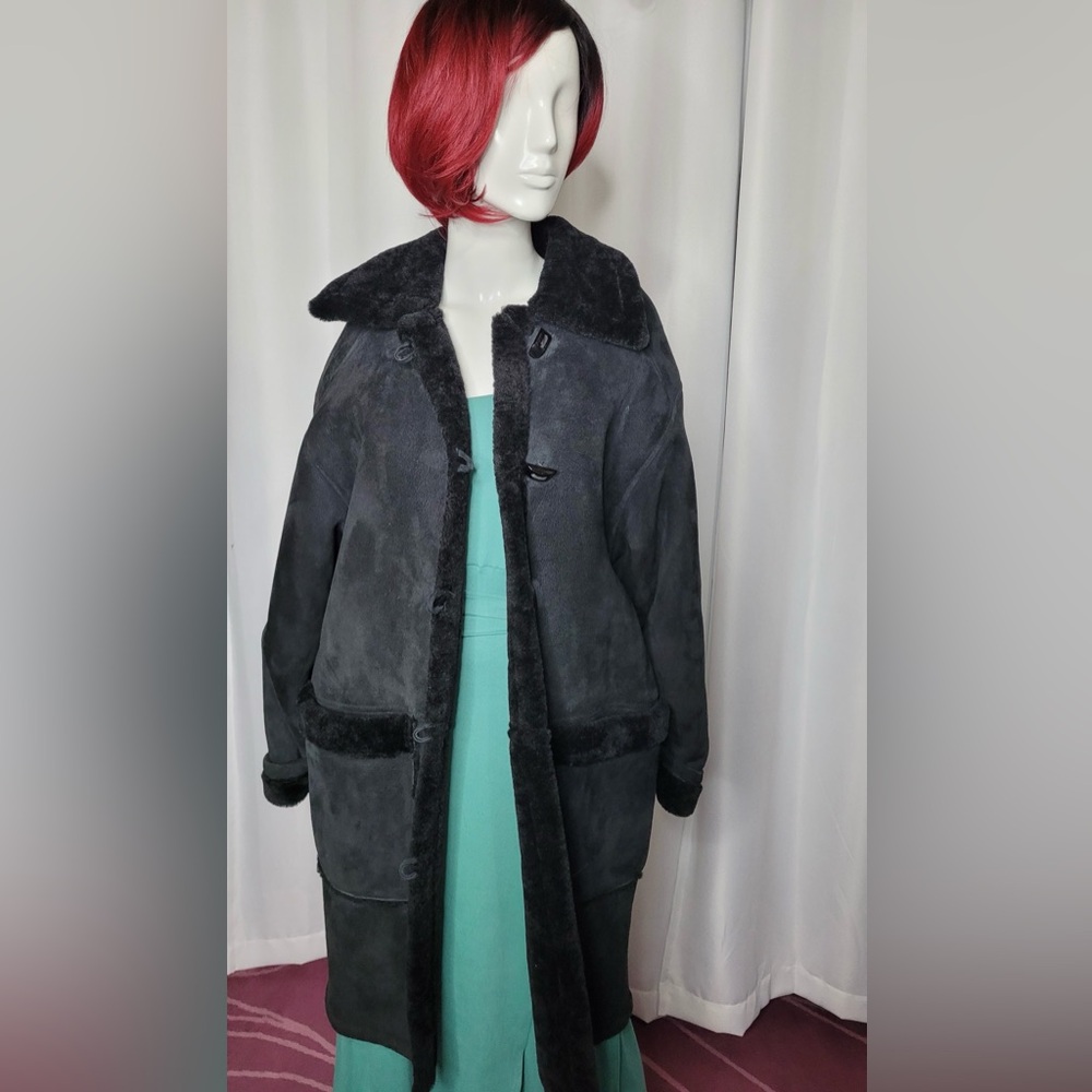 Vintage Danier Natural Fur Black Shearling Coat - Picture 3 of 17